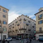 Red Studio Near Porta Nuova By Wonderful Italy